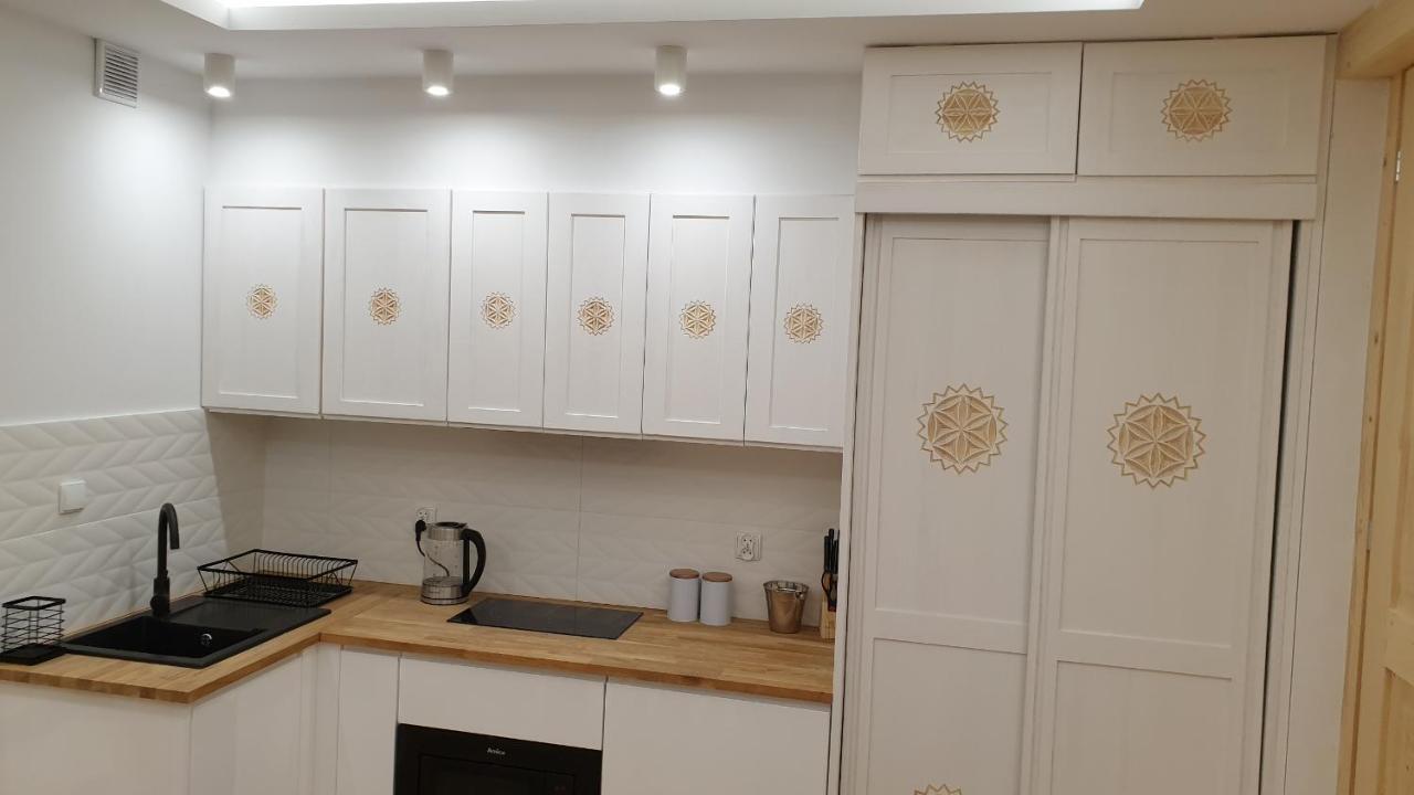 זקופאנה Villa Fortuna - Regionalne Apartamenty & Spa - Sauna, Grill, Jacuzzi Z Widokiem Na Tatry מראה חיצוני תמונה